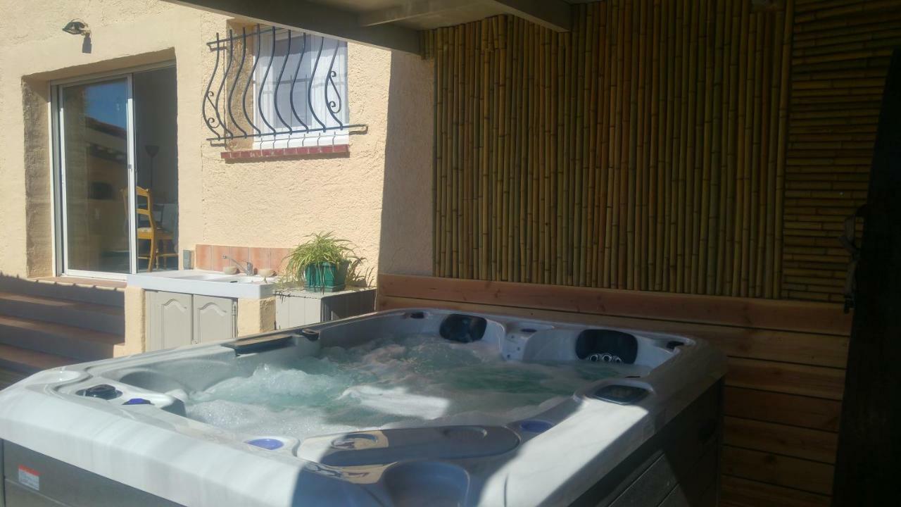 Gite Lapaz/Jacuzzi Prive/Piscine ดรากิญญ็อง ภายนอก รูปภาพ